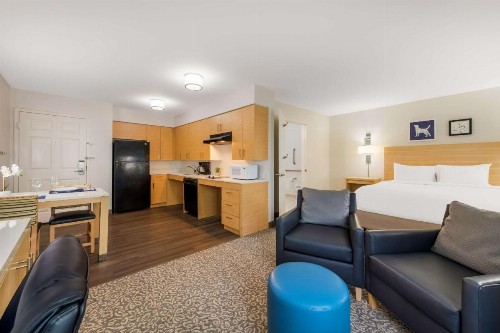 Sonesta ES Suites Charlotte Arrowood - image 35