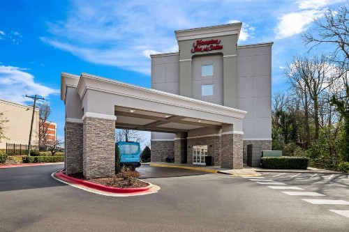 Hampton Inn & Suites Charlotte-Airport - image 32