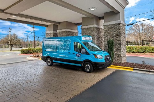 Hampton Inn & Suites Charlotte-Airport - image 33