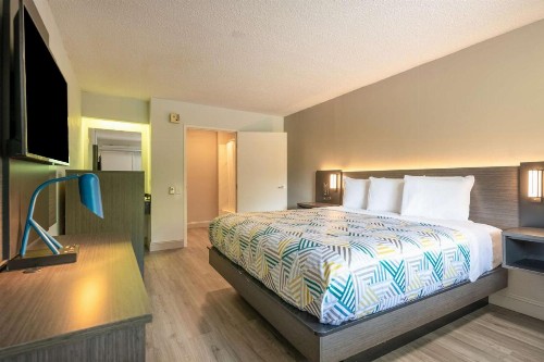 Motel 6-Charlotte NC - Coliseum - image 17