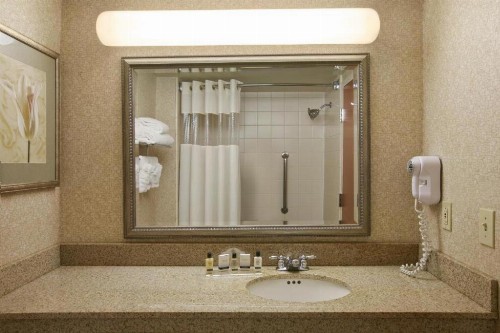 Wingate by Wyndham Charlotte Airport - image 35