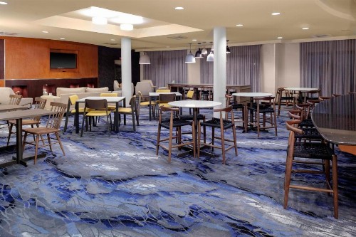 Fairfield Inn & Suites by Marriott Charlotte Matthews - image 12