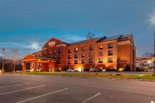 Fairfield Inn & Suites by Marriott Charlotte Matthews - image 17