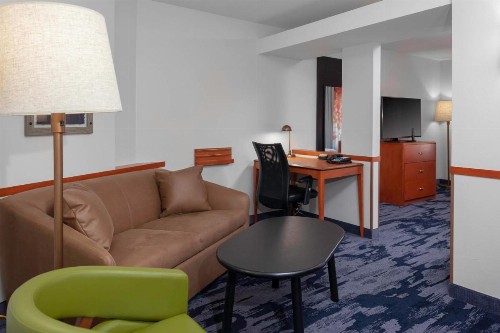 Fairfield Inn & Suites by Marriott Charlotte Matthews - image 20