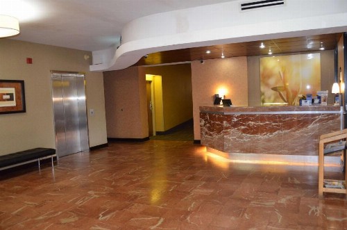 Best Western Plus Charlotte Matthews Hotel - image 11