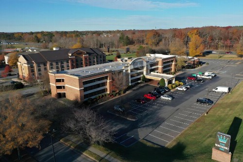 Best Western Plus Charlotte Matthews Hotel - image 20