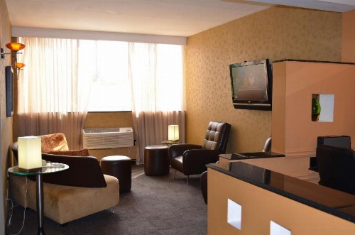 Best Western Plus Charlotte Matthews Hotel - image 22