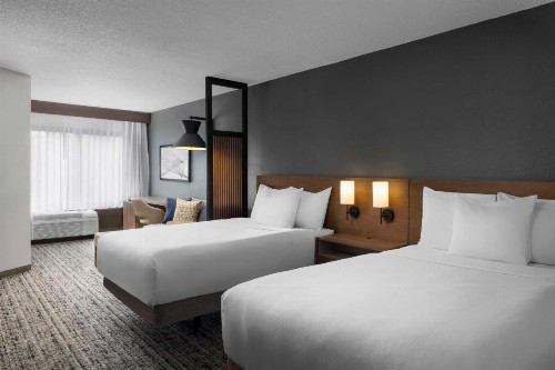 Hyatt Place Charlotte Airport/Lake Pointe - image 4