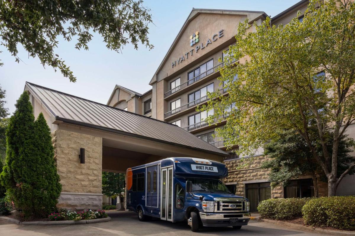 Hyatt Place Charlotte Airport/Lake Pointe - image 5