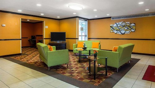 Econo Lodge Charlotte Airport - image 26