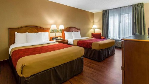 Econo Lodge Charlotte Airport - image 5