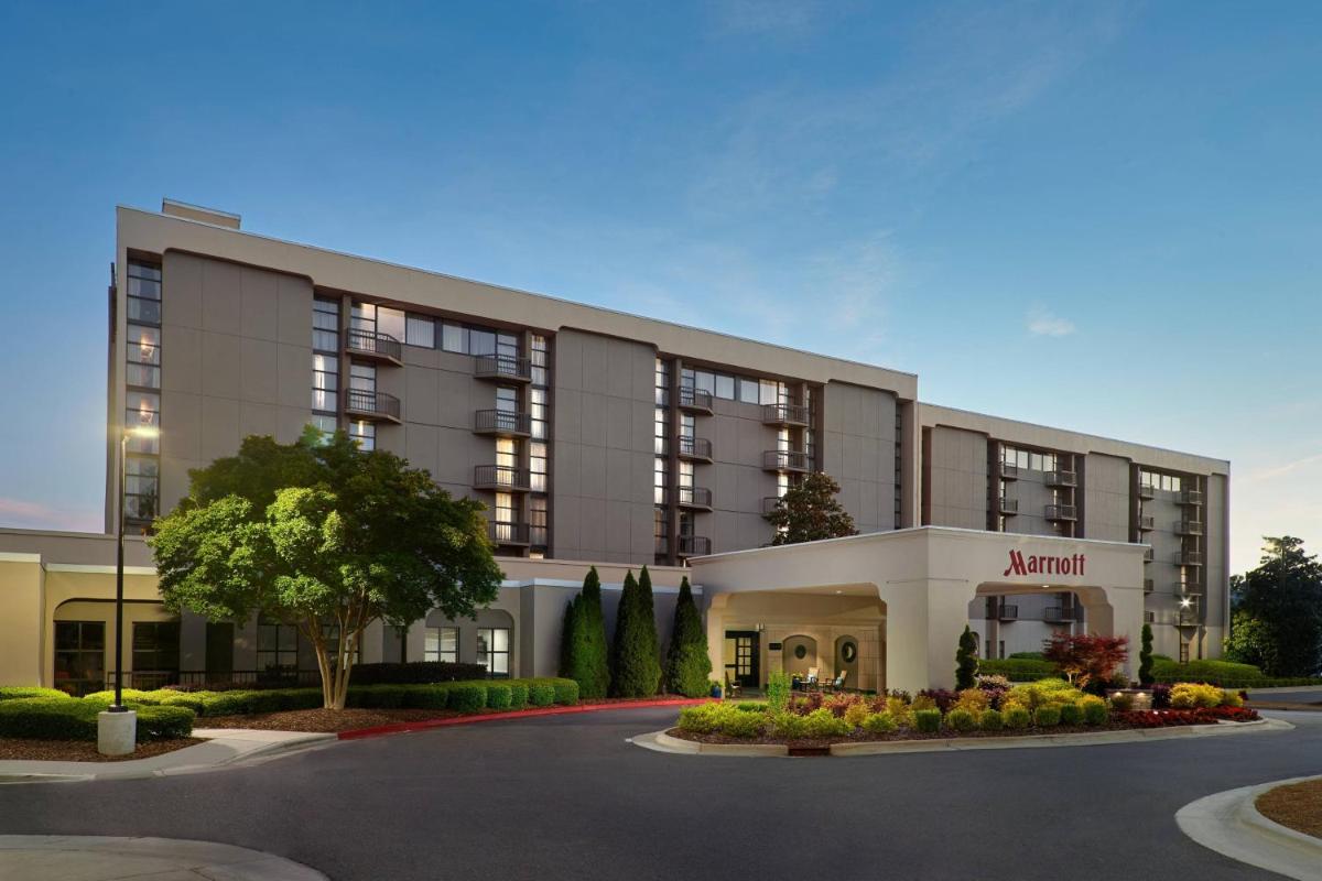 Charlotte Marriott SouthPark - image 2