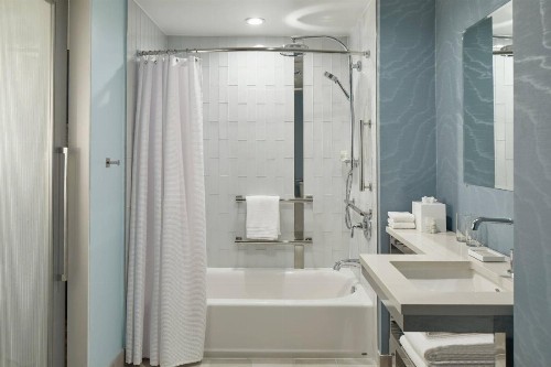 Renaissance Charlotte SouthPark Hotel - image 18
