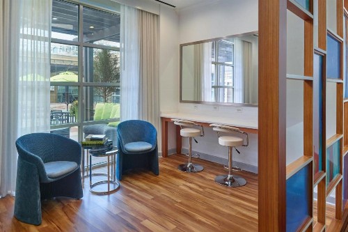 Renaissance Charlotte SouthPark Hotel - image 35
