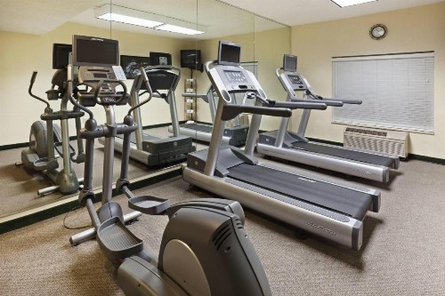 Fairfield Inn & Suites Charlotte Arrowood - image 27