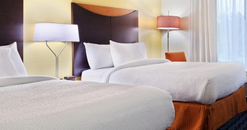 Fairfield Inn & Suites Charlotte Arrowood - image 4