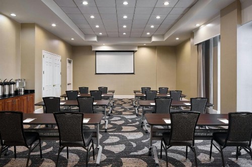 Residence Inn Charlotte Uptown - image 20