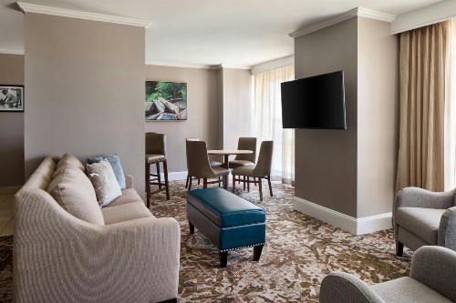 Residence Inn Charlotte Uptown - image 29