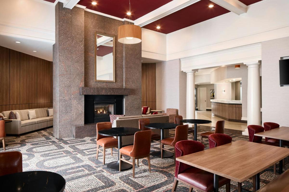 Residence Inn Charlotte Uptown - image 3