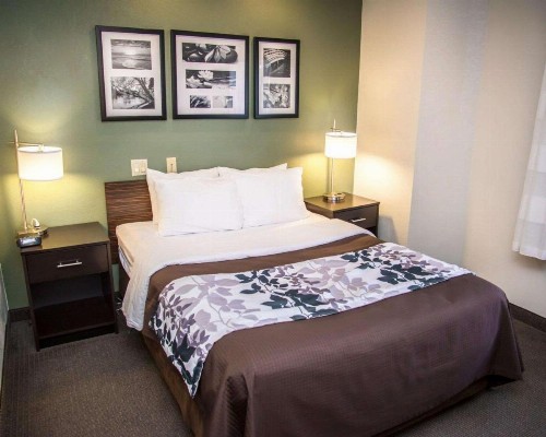 Sleep Inn University Place - image 7