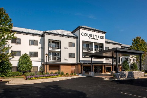 Courtyard Charlotte Ballantyne - image 15