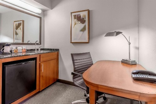 Hyatt Place Charlotte Airport Tyvola Road - image 18