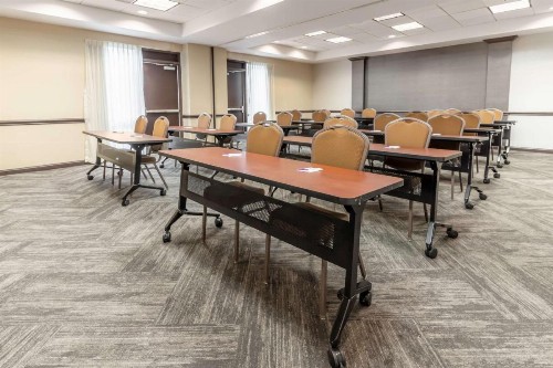 Hyatt Place Charlotte Airport Tyvola Road - image 24