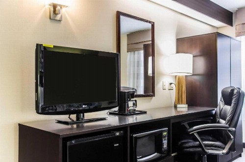 Sleep Inn Airport - Billy Graham Parkway - image 16