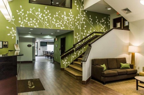 Sleep Inn Airport - Billy Graham Parkway - image 3