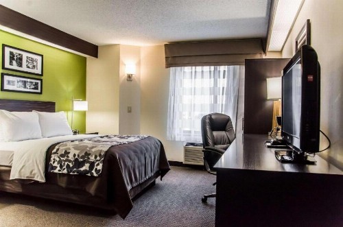 Sleep Inn Airport - Billy Graham Parkway - image 32