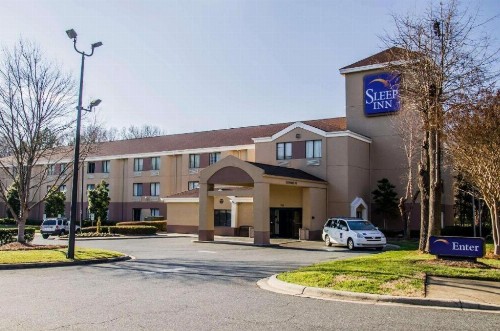 Sleep Inn Airport - Billy Graham Parkway - image 4