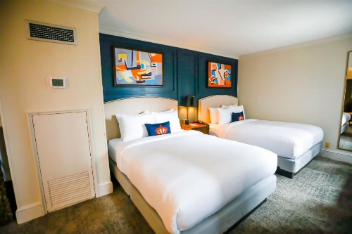 Dunhill Hotel - image 24