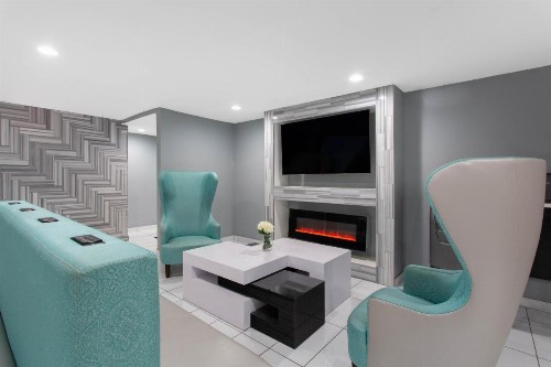 Baymont by Wyndham Charlotte University - image 3