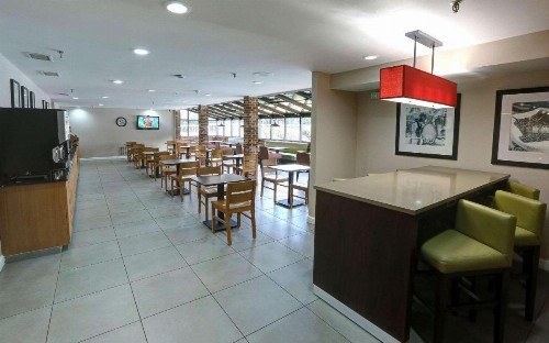 Country Inn & Suites by Radisson Charlotte I-85 Airport NC - image 5