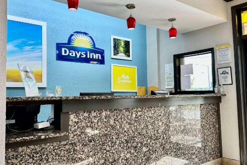 Days Inn by Wyndham Charlotte Northlake - image 23