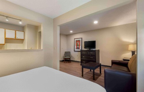 Extended Stay America Suites - Charlotte - Tyvola Rd - Executive Park - image 17