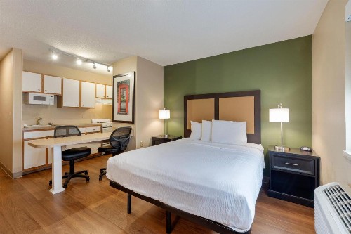 Extended Stay America Suites - Charlotte - Tyvola Rd - Executive Park - image 6