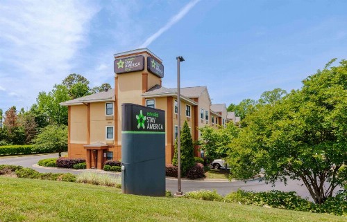 Extended Stay America Suites - Charlotte - University Place - image 2