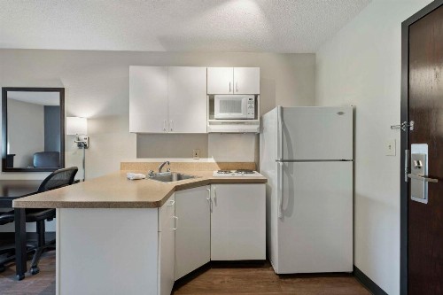 Extended Stay America Suites - Charlotte - University Place - image 47