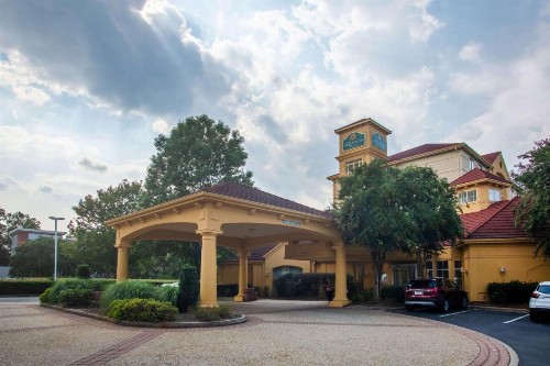 La Quinta by Wyndham Charlotte Airport South - image 8