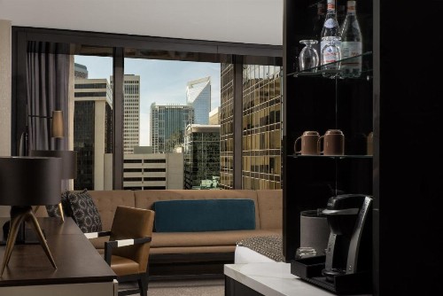 Omni Charlotte Hotel - image 11