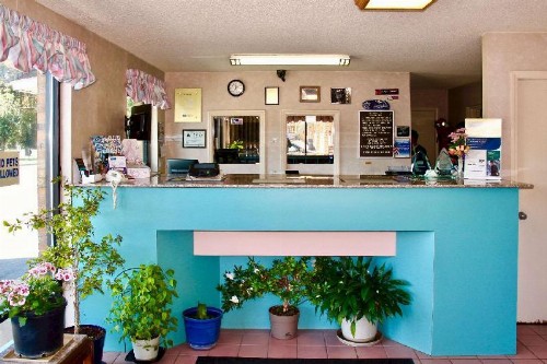 Rodeway Inn University Area - image 1