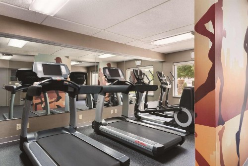 Hyatt House - Charlotte Airport - image 9