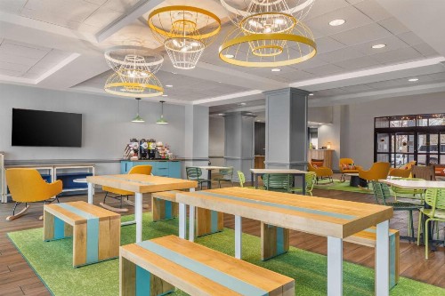 Wingate by Wyndham - Charlotte Airport South I-77 at Tyvola - image 3