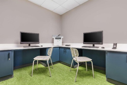 Wingate by Wyndham - Charlotte Airport South I-77 at Tyvola - image 36