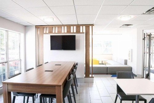 Microtel Inn & Suites by Wyndham Charlotte/Northlake - image 18