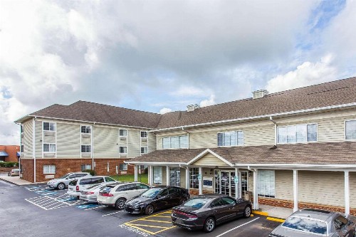 Suburban Extended Stay Hotel Charlotte - image 12