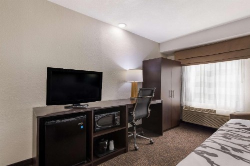 Sleep Inn - Northlake - image 11