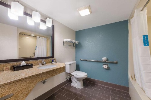 Sleep Inn - Northlake - image 19