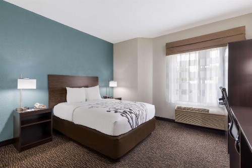 Sleep Inn - Northlake - image 21